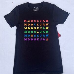 Moosejaw T- Shirt Women’s Organic Cotton Blend Logo Graphic Crew Neck